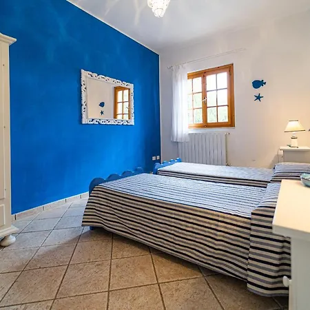 Villa Medina Porto Azzurro